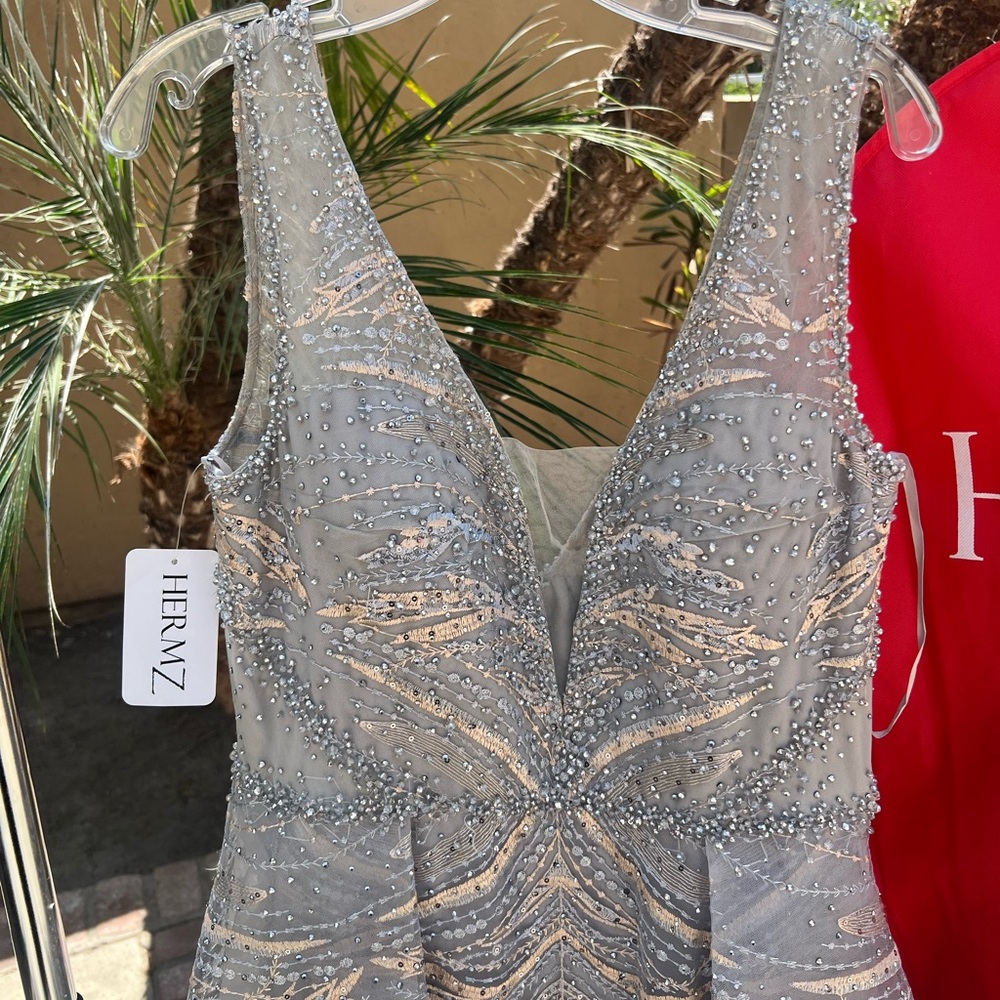 Lara 29670. Evening From Gown, Gray And Multi Siz… - image 6